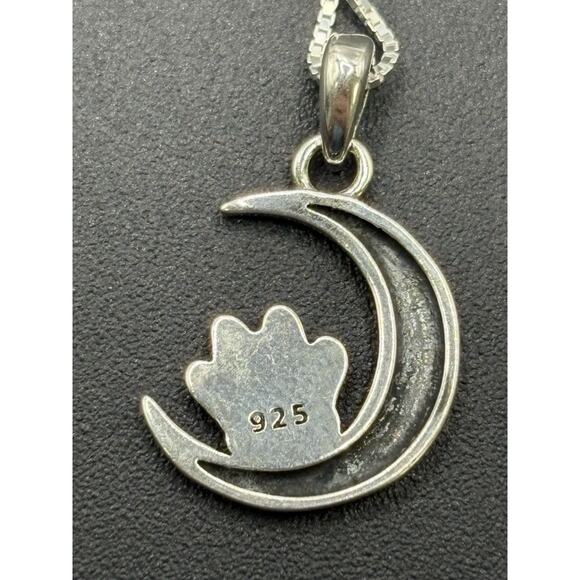 18" New Condition Sterling Silver Paw Print Moon Pendant Necklace 925 - Picture 10 of 11